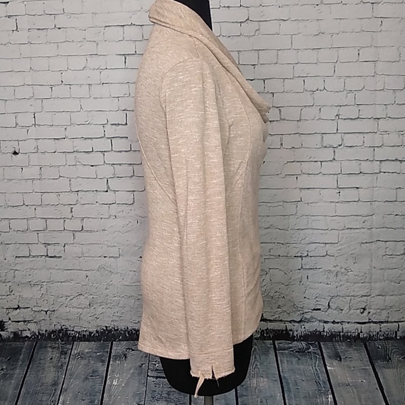 Cloudwalk Womens SZ Small Beige Asymmetric Zip Up Distressed Jacket / Cardigan - Picture 6 of 13